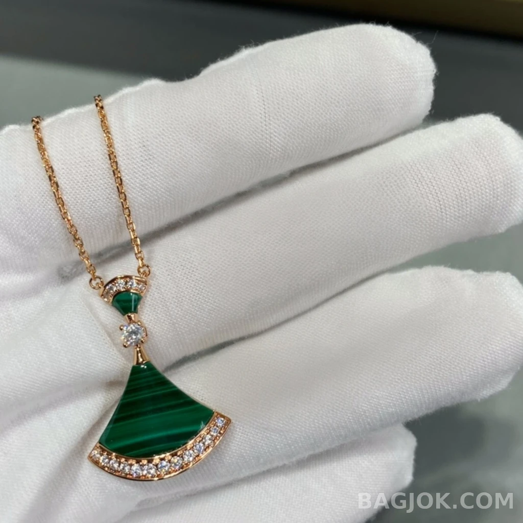 불가리 Bulgari Diva's Dream Half Pavé 목걸이 상세 이미지