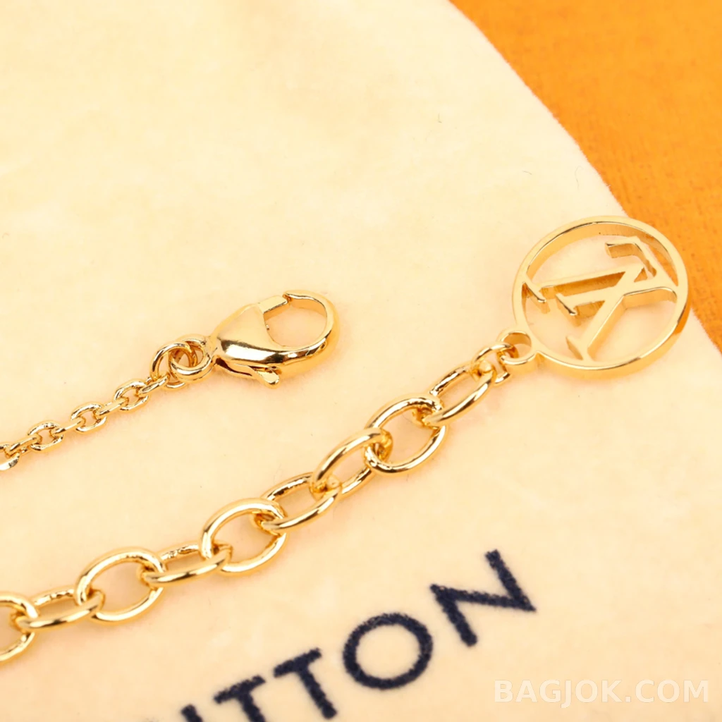 루이비통 Louis Vuitton 테니스 플라워 로고 목걸이 상세 이미지