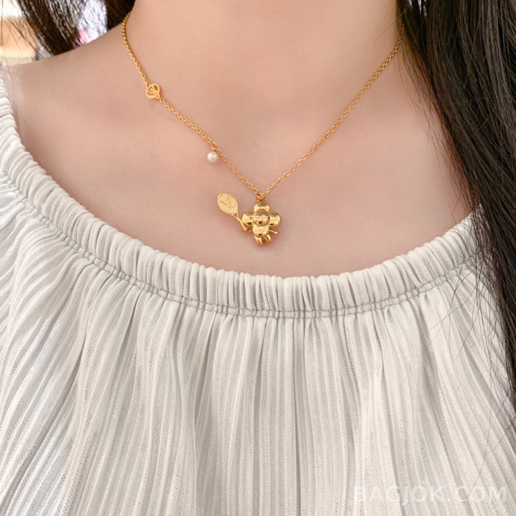 루이비통 Louis Vuitton 테니스 플라워 로고 목걸이 상세 이미지