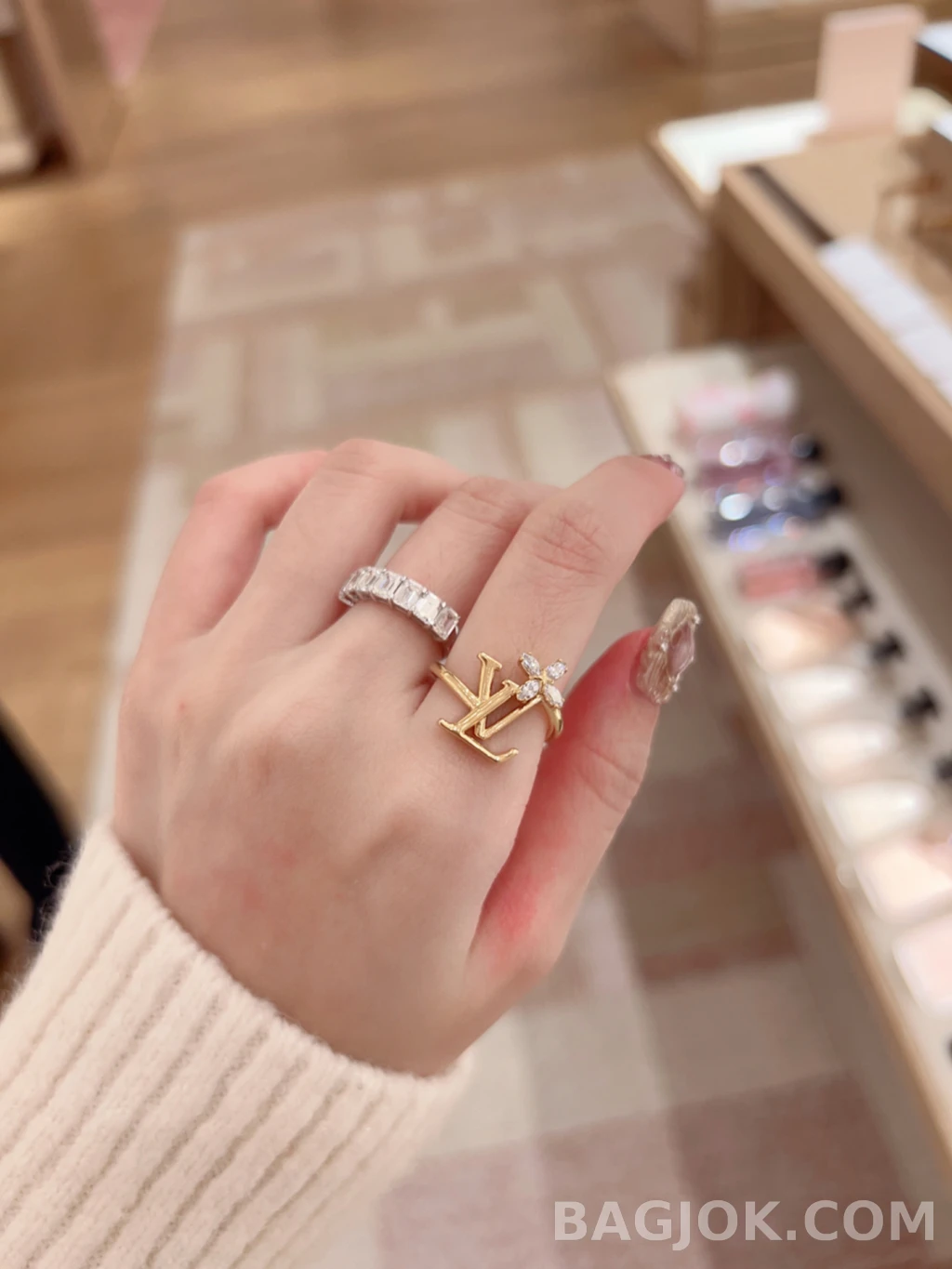 루이비통 Louis Vuitton Flowergram 반지 상세 이미지