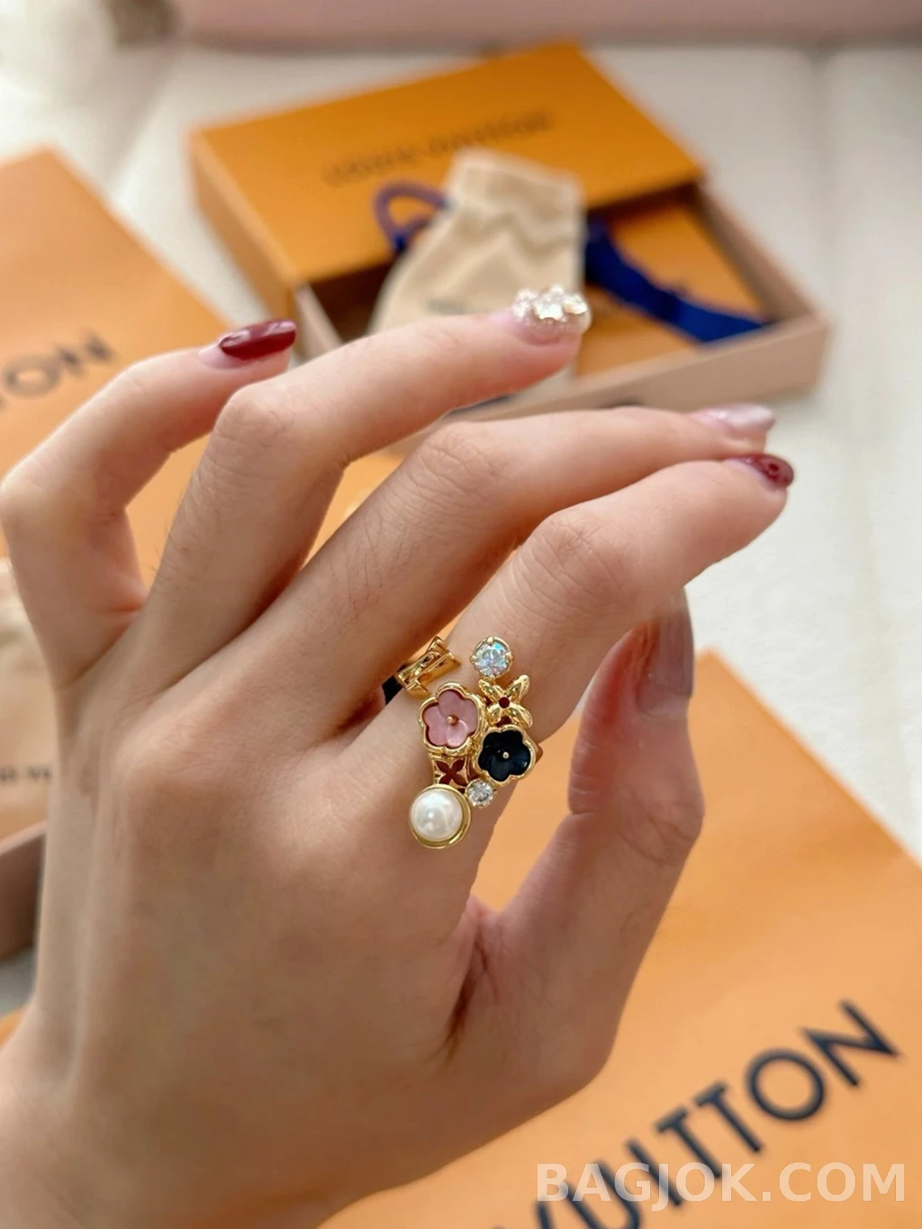 루이비통 Louis Vuitton Flowergram 멀티 엘리먼트 반지 상세 이미지