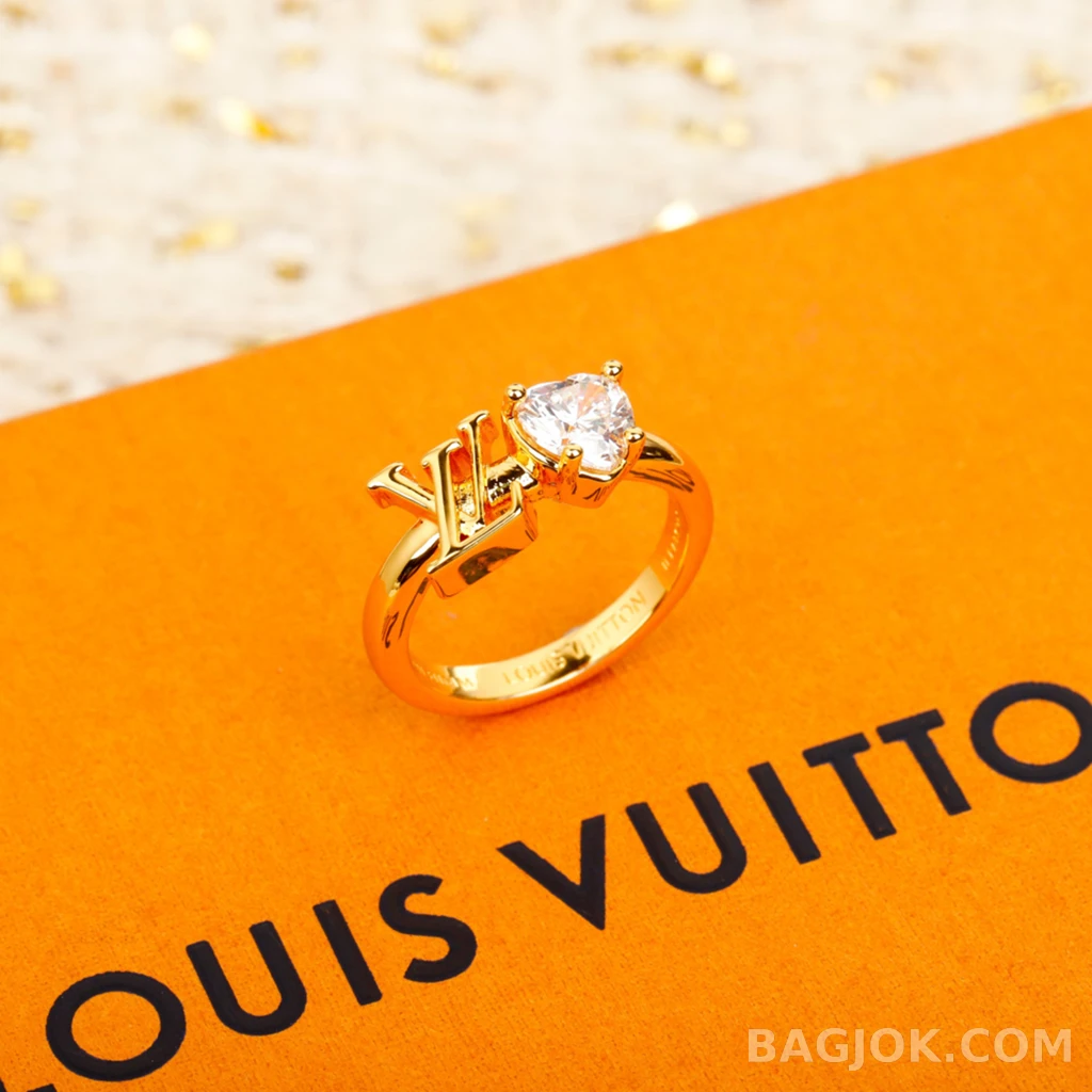 루이비통 Louis Vuitton 하트 스톤 로고 반지 상세 이미지