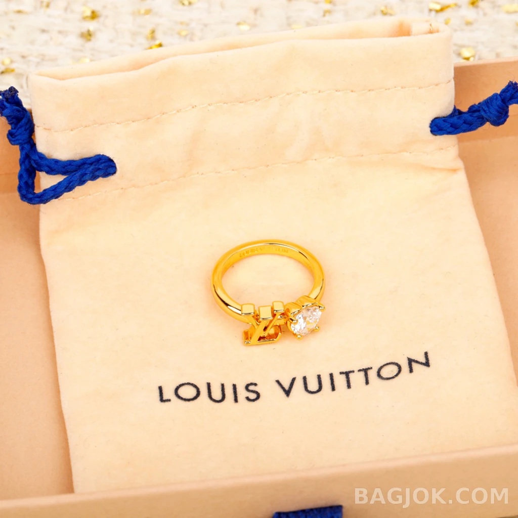 루이비통 Louis Vuitton 하트 스톤 로고 반지 상세 이미지