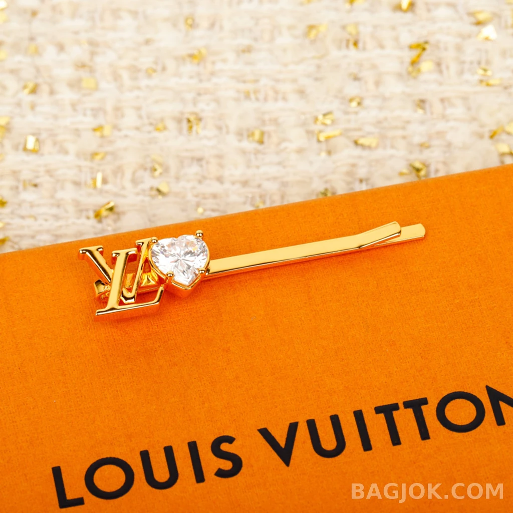 루이비통 Louis Vuitton 하트 스톤 로고 헤어클립 상세 이미지