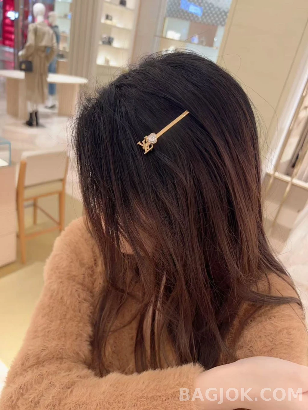 루이비통 Louis Vuitton 하트 스톤 로고 헤어클립 상세 이미지