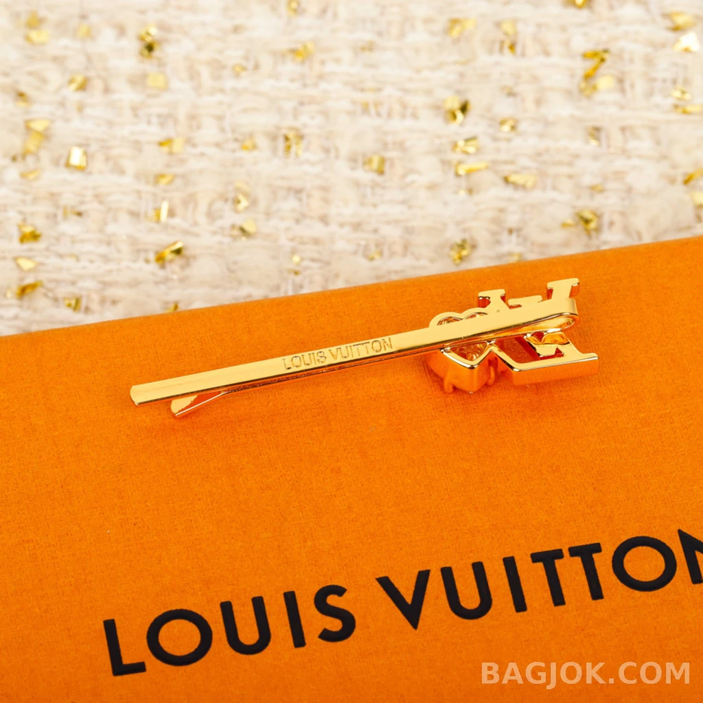 루이비통 Louis Vuitton 하트 스톤 로고 헤어클립 상세 이미지
