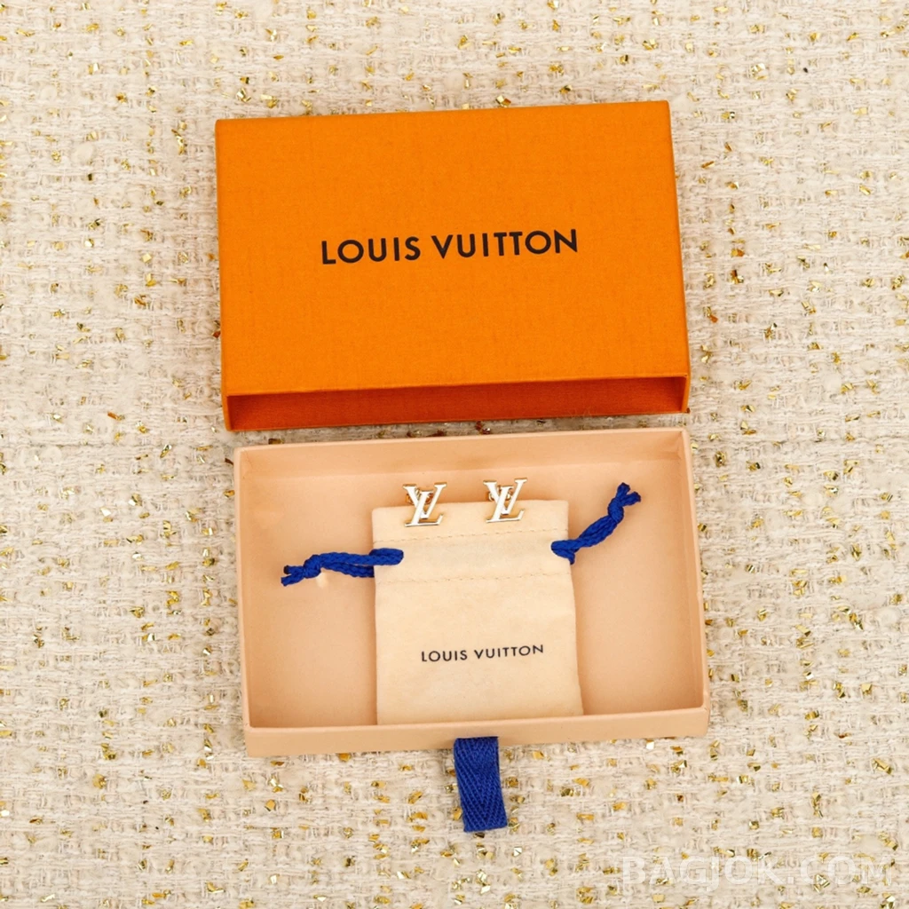 루이비통 Louis Vuitton LV 로고 귀걸이 상세 이미지