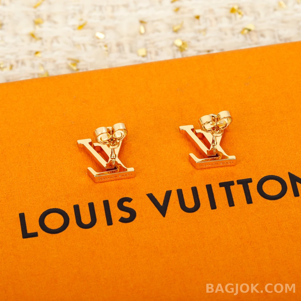 루이비통 Louis Vuitton LV 로고 귀걸이 상세 이미지