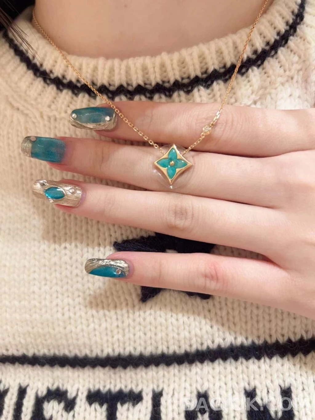 루이비통 Louis Vuitton Color Blossom BB Star 목걸이 상세 이미지