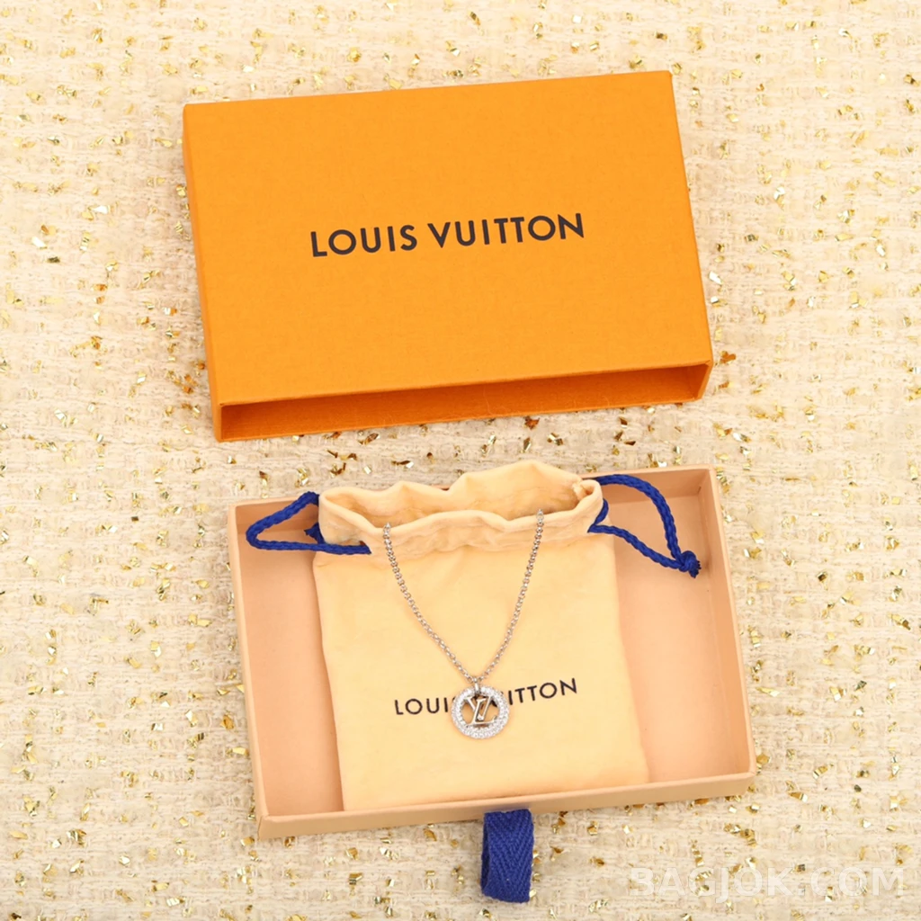 루이비통 Louis Vuitton LV 로고 서클 풀스톤 목걸이 상세 이미지