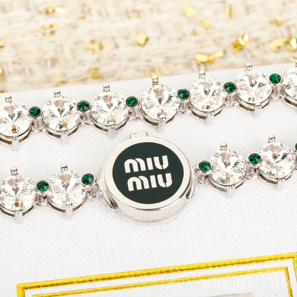 미우미우 Miu Miu 스톤 로고 팔찌 상세 이미지