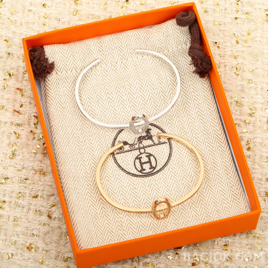 에르메스 Hermès Chaine d'Ancre Verso 뱅글 상세 이미지