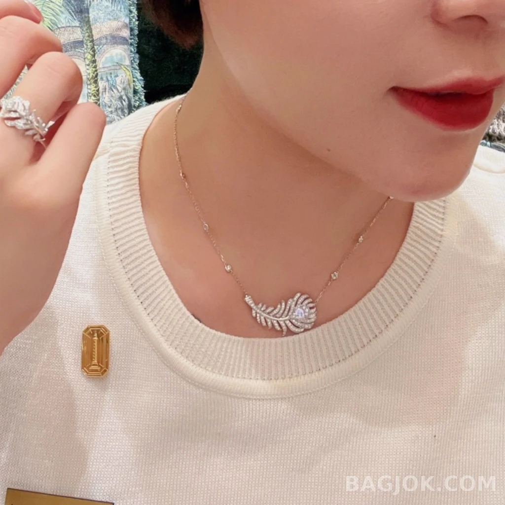 부쉐론 Boucheron 페더 목걸이 상세 이미지
