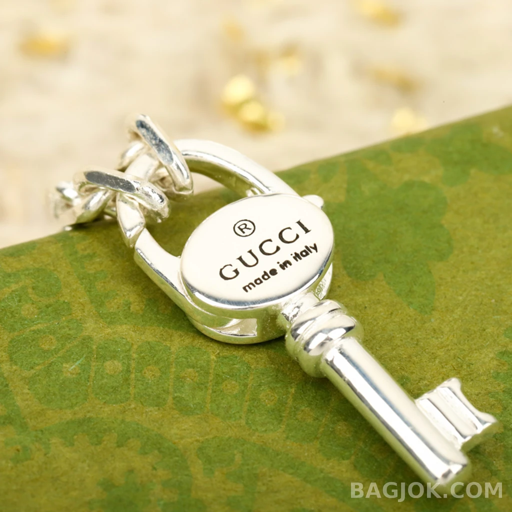 구찌 Gucci 키 참 팔찌 상세 이미지