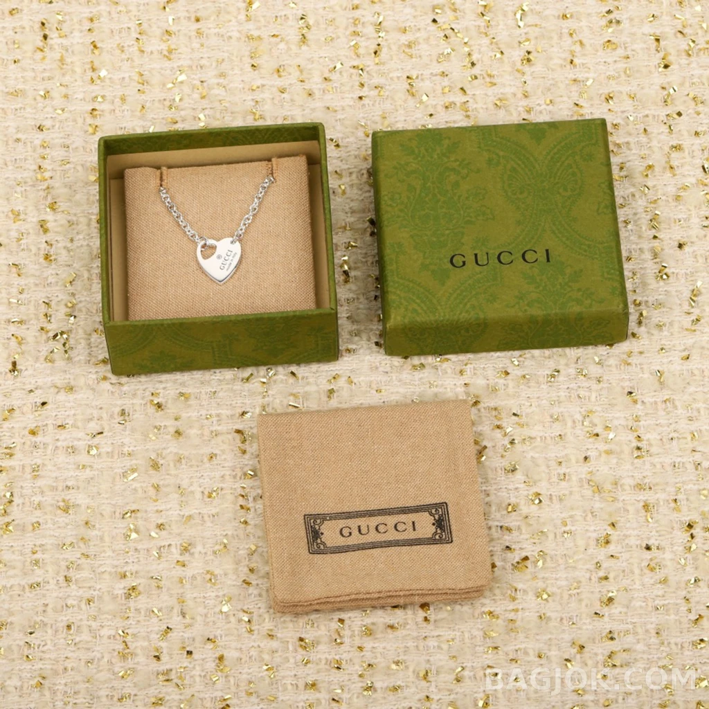 null Gucci 하트 펜던트 목걸이 상세 이미지