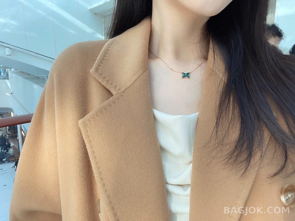 쇼메 Chaumet Liens 크로스 펜던트 목걸이 상세 이미지
