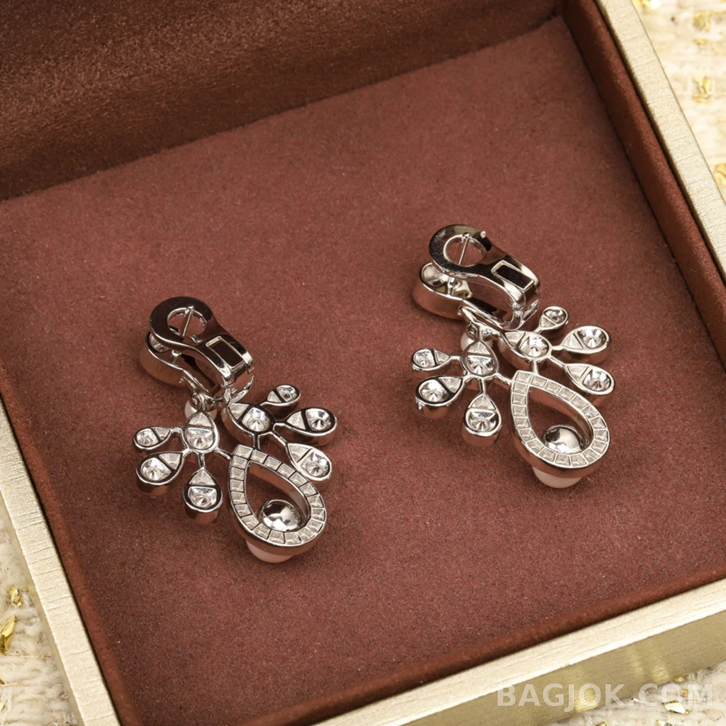 쇼메 Chaumet Joséphine 펄 티어드롭 귀걸이 상세 이미지