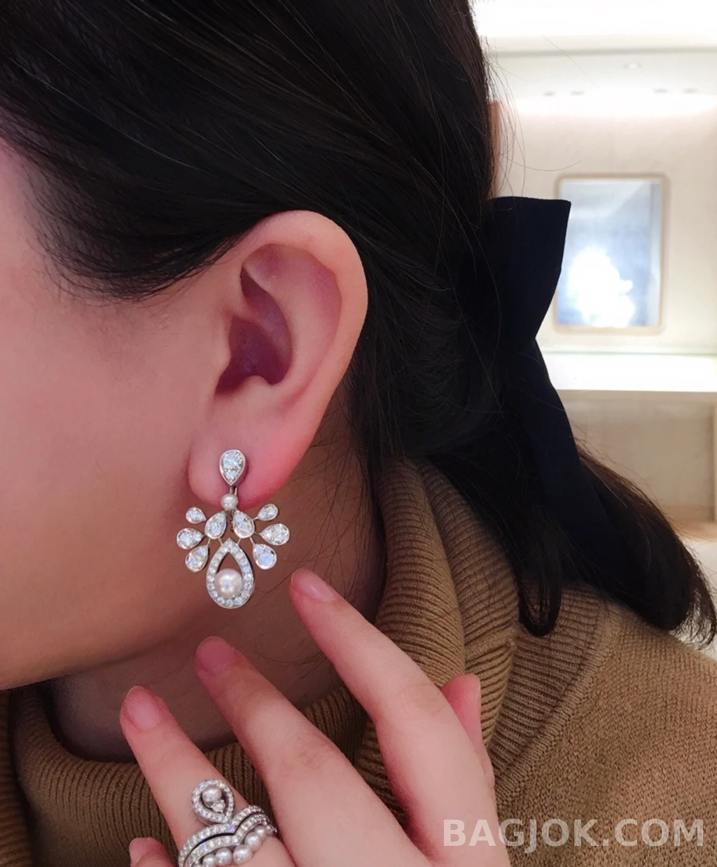 쇼메 Chaumet Joséphine 펄 티어드롭 귀걸이 상세 이미지