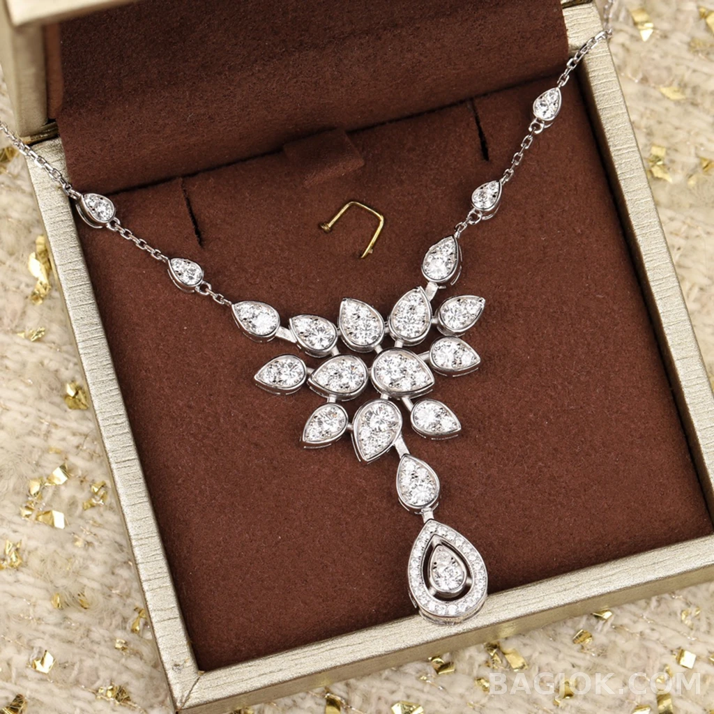 쇼메 Chaumet Joséphine 티어드롭 풀스톤 목걸이 상세 이미지