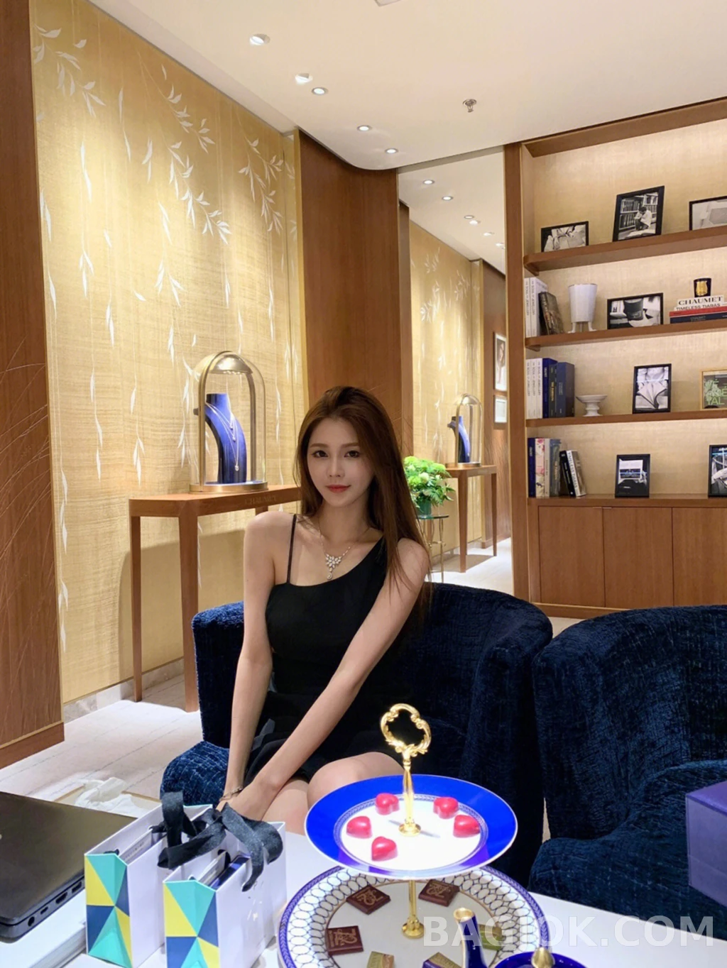 쇼메 Chaumet Joséphine 티어드롭 풀스톤 목걸이 상세 이미지