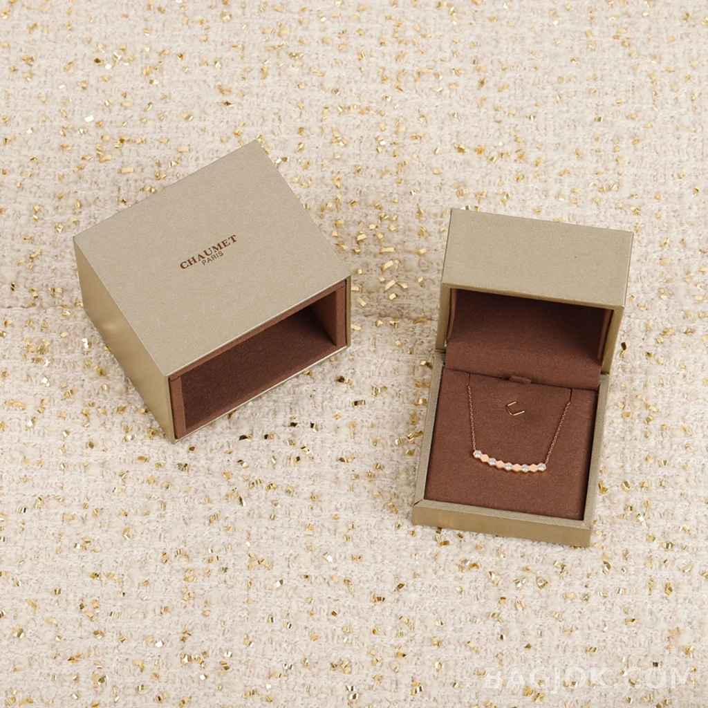 쇼메 Chaumet Bee My Love 헥사곤 바 목걸이 상세 이미지