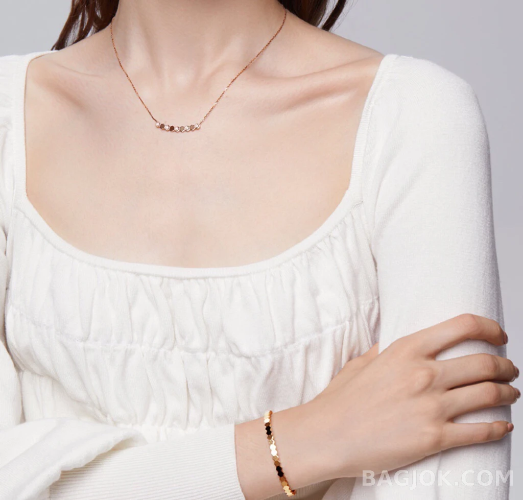 쇼메 Chaumet Bee My Love 헥사곤 바 목걸이 상세 이미지