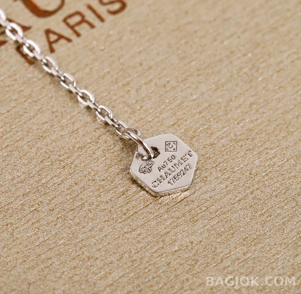 쇼메 Chaumet Bee My Love 헥사곤 바 목걸이 상세 이미지