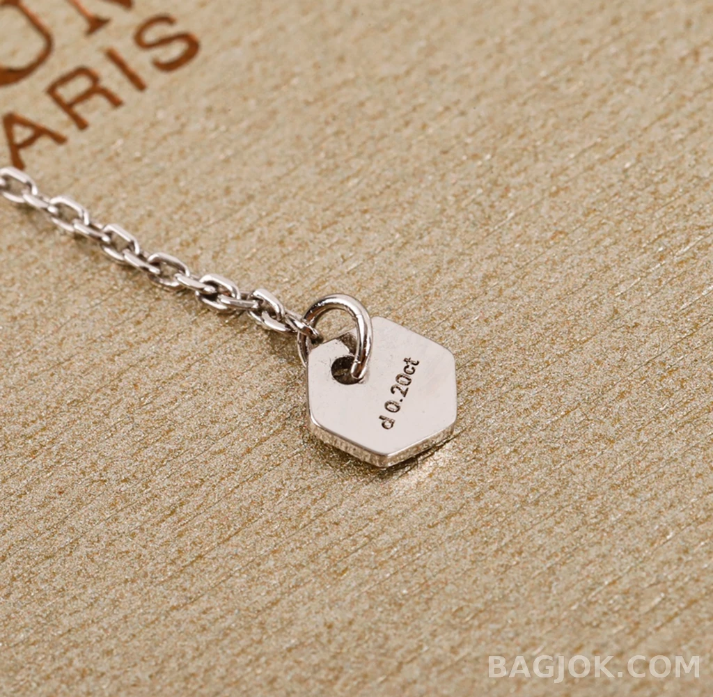 쇼메 Chaumet Bee My Love 헥사곤 바 목걸이 상세 이미지