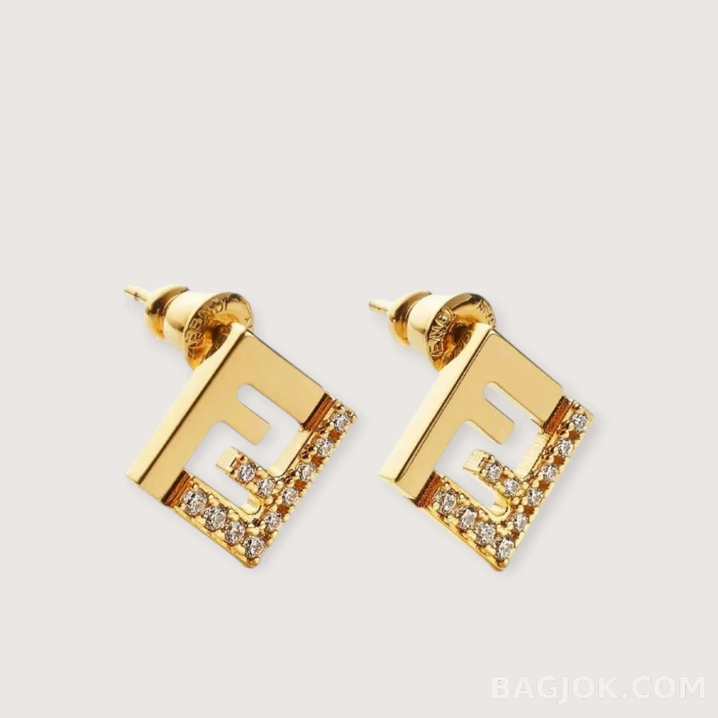 Fendi 로고 스터드 귀걸이_대표이미지