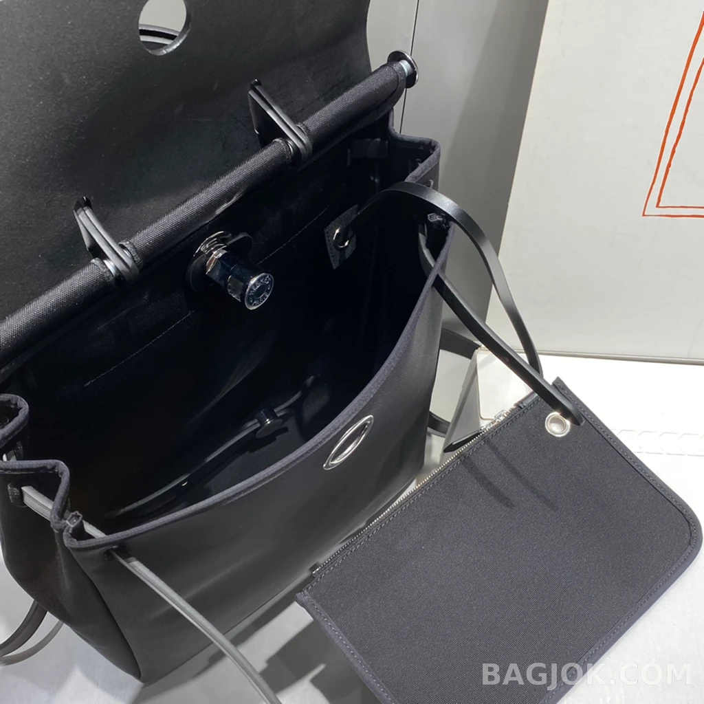 에르메스 Hermes A Dos Zip 백팩 상세 이미지