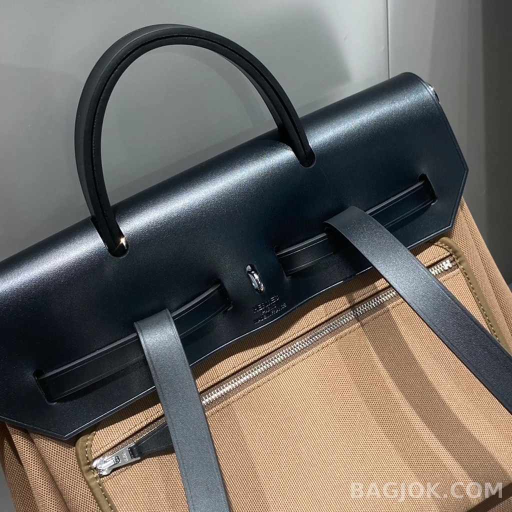 에르메스 Hermes A Dos Zip 백팩 상세 이미지