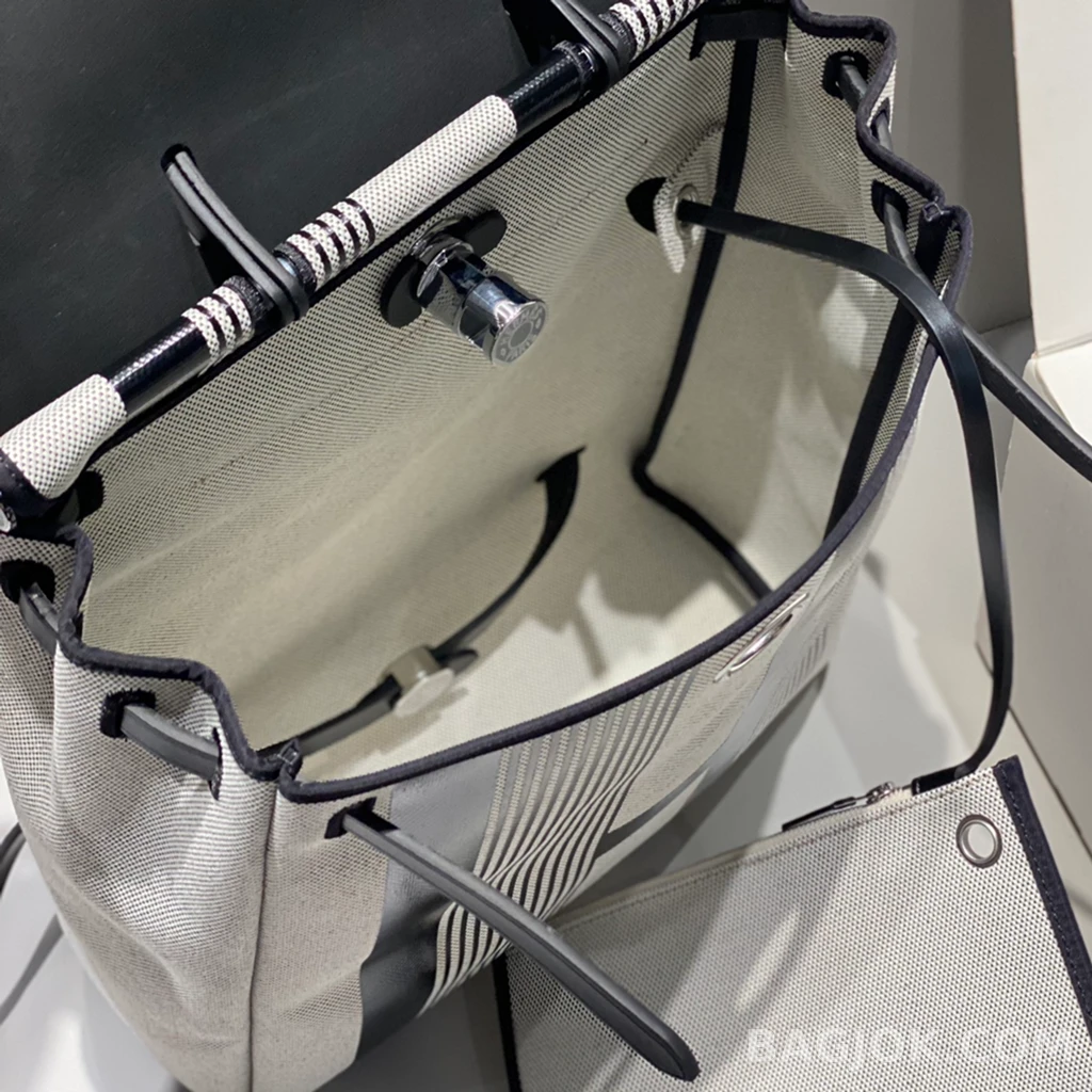 에르메스 Hermes A Dos Zip 백팩 상세 이미지