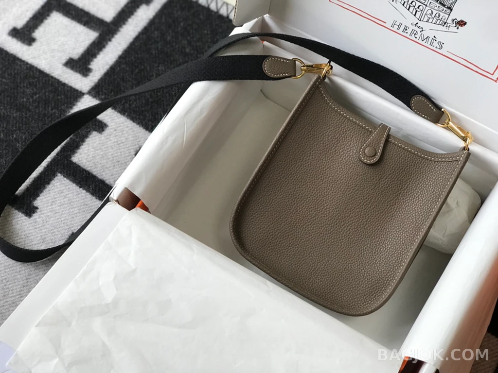 에르메스 Hermes 에블린 18 TC 카프스킨 ver.1 상세 이미지