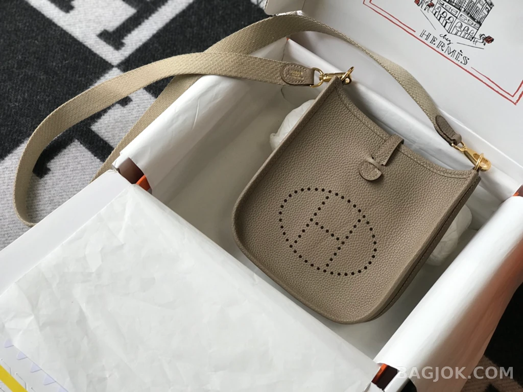 에르메스 Hermes 에블린 18 TC 카프스킨 ver.1 상세 이미지