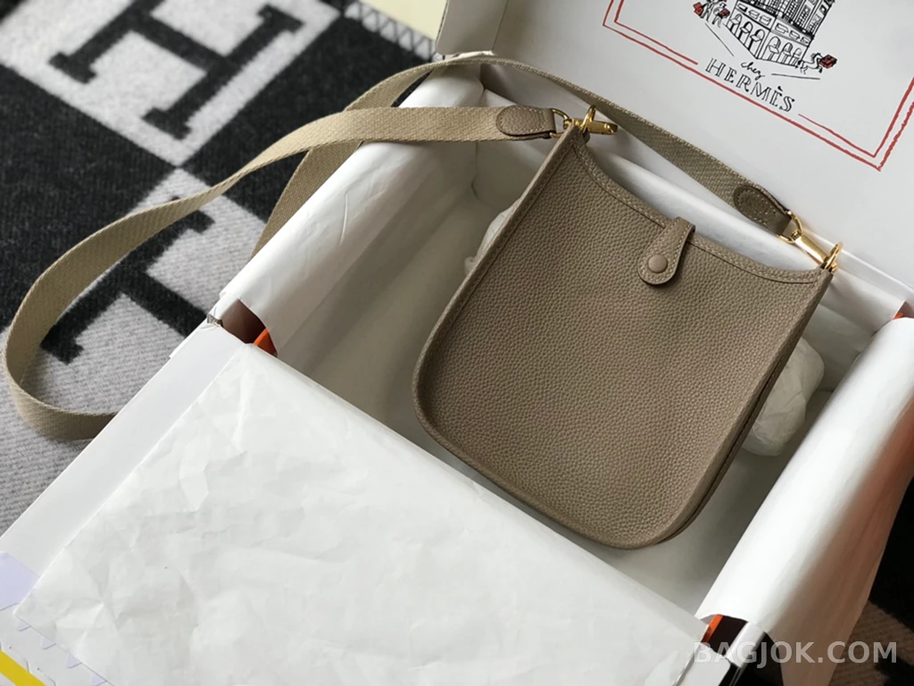 에르메스 Hermes 에블린 18 TC 카프스킨 ver.1 상세 이미지