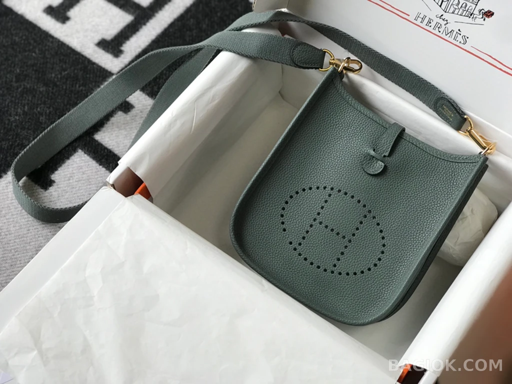 에르메스 Hermes 에블린 18 TC 카프스킨 ver.2 상세 이미지