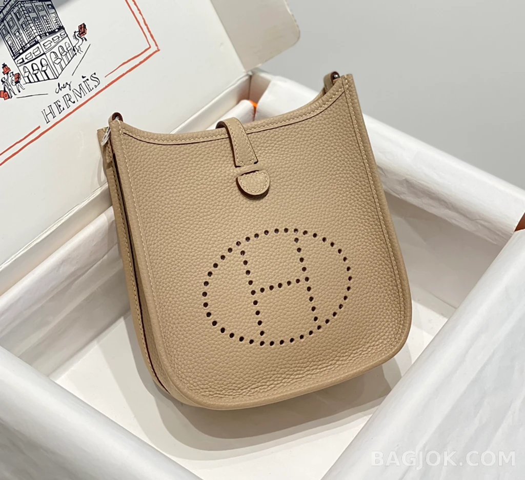 에르메스 Hermes 에블린 18 TC 카프스킨 ver.3 상세 이미지