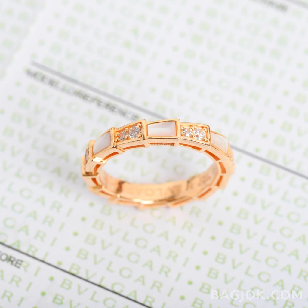 불가리 Bvlgari Serpenti 쉘 반지 상세 이미지