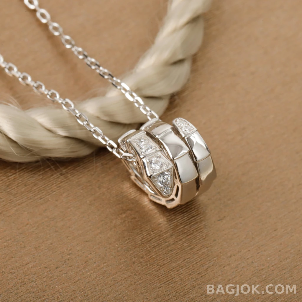 불가리 Bvlgari Serpenti 바이퍼 더블 코일 목걸이 상세 이미지