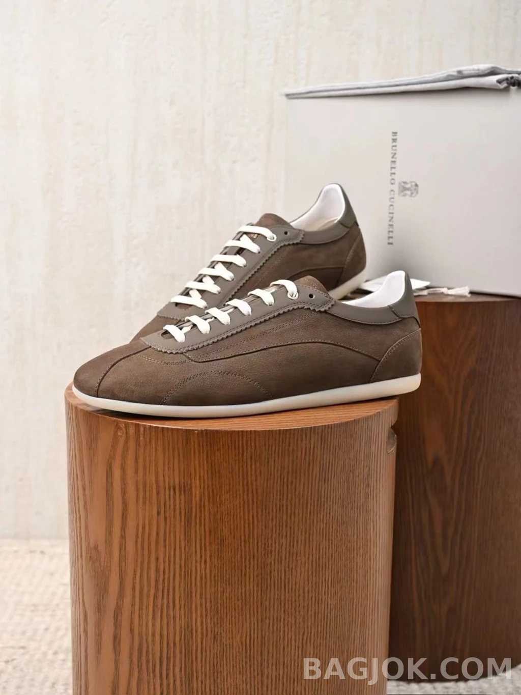 브루넬로 쿠치넬리 Brunello Cucinelli 스웨이드 스니커즈 상세 이미지