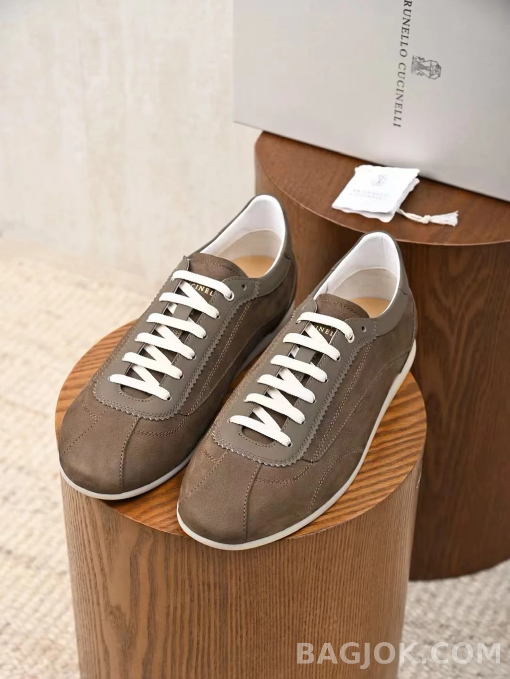 브루넬로 쿠치넬리 Brunello Cucinelli 스웨이드 스니커즈 상세 이미지