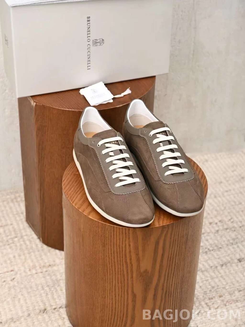 브루넬로 쿠치넬리 Brunello Cucinelli 스웨이드 스니커즈 상세 이미지
