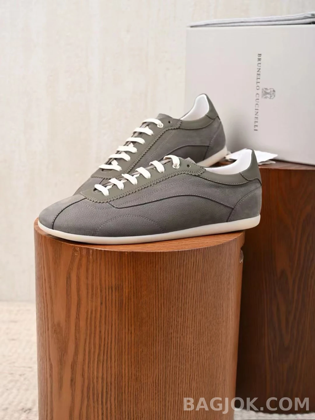 브루넬로 쿠치넬리 Brunello Cucinelli 스웨이드 스니커즈 상세 이미지