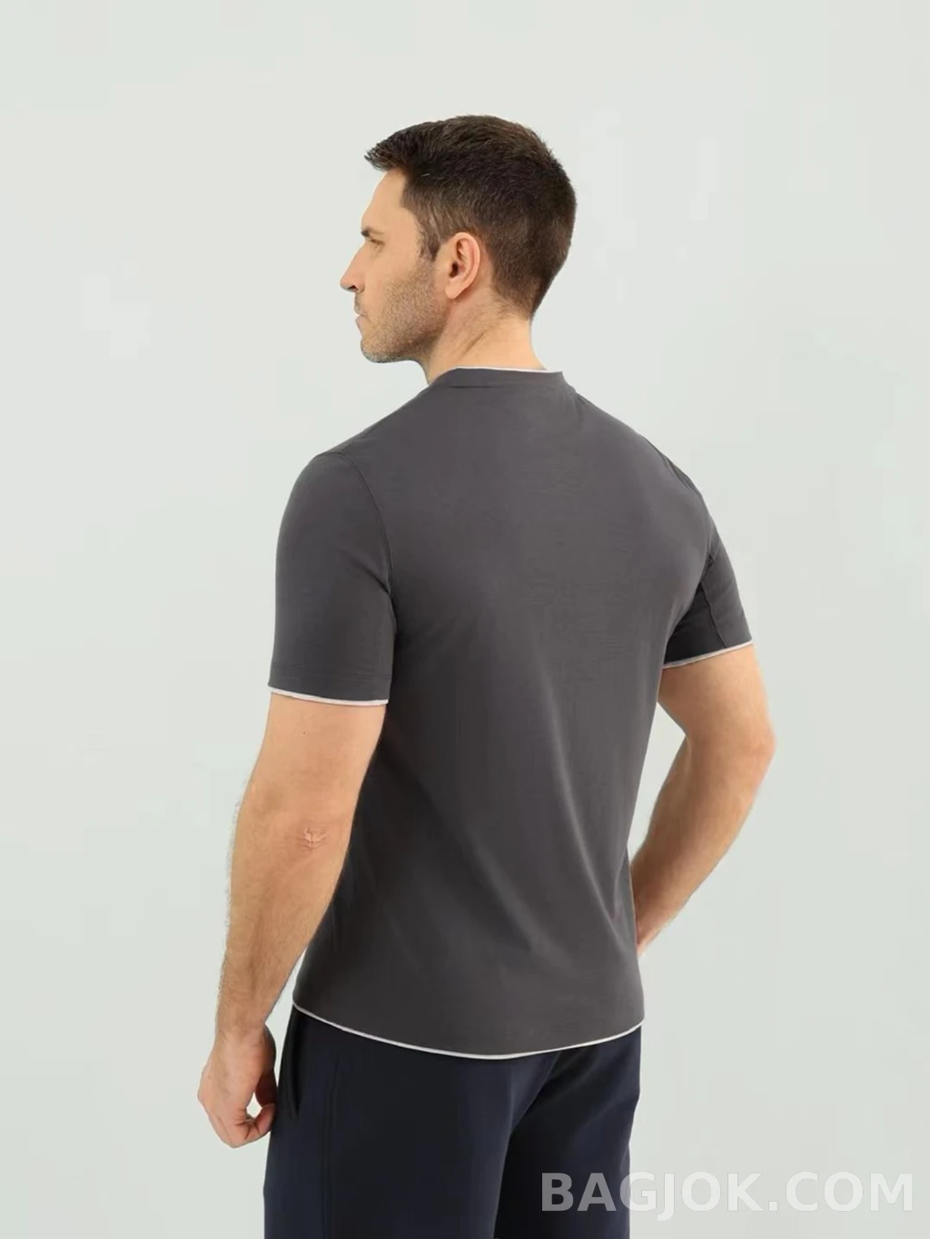 브루넬로 쿠치넬리 Brunello Cucinelli 코튼 크루넥 티셔츠 상세 이미지