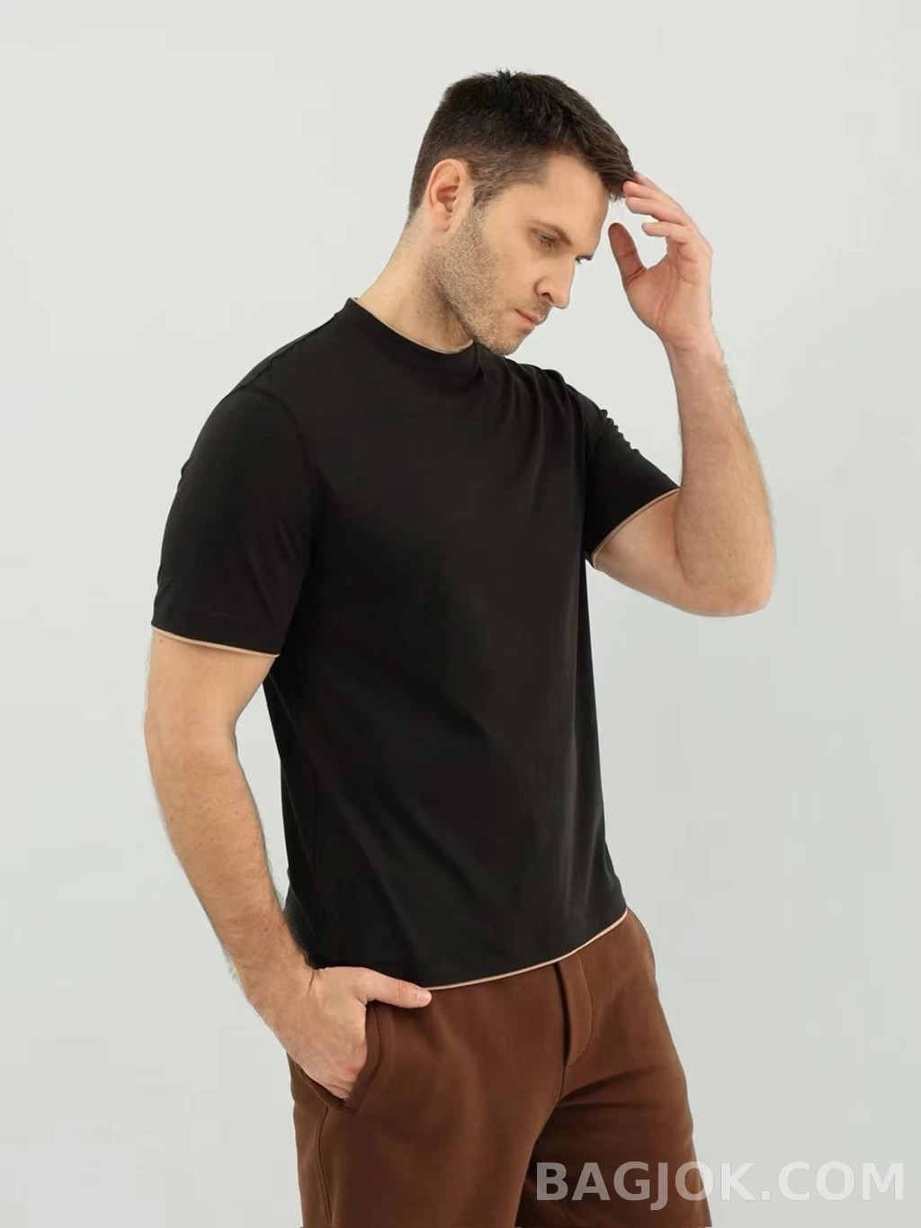 브루넬로 쿠치넬리 Brunello Cucinelli 코튼 크루넥 티셔츠 상세 이미지