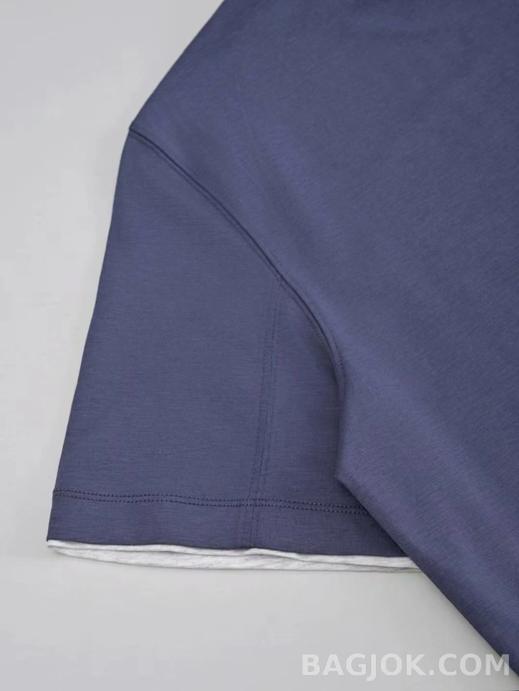 브루넬로 쿠치넬리 Brunello Cucinelli 코튼 크루넥 티셔츠 상세 이미지