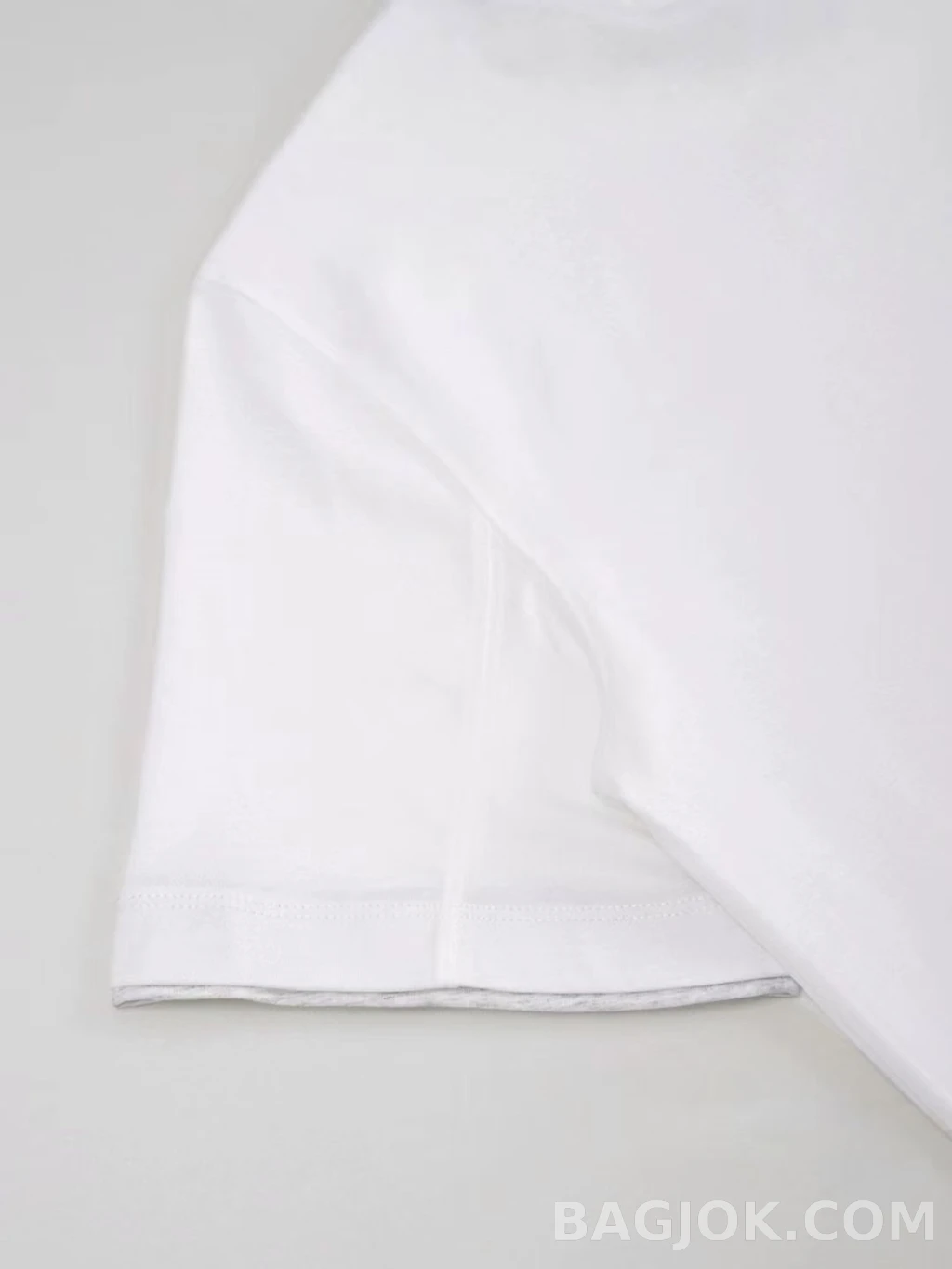 브루넬로 쿠치넬리 Brunello Cucinelli 코튼 크루넥 티셔츠 상세 이미지