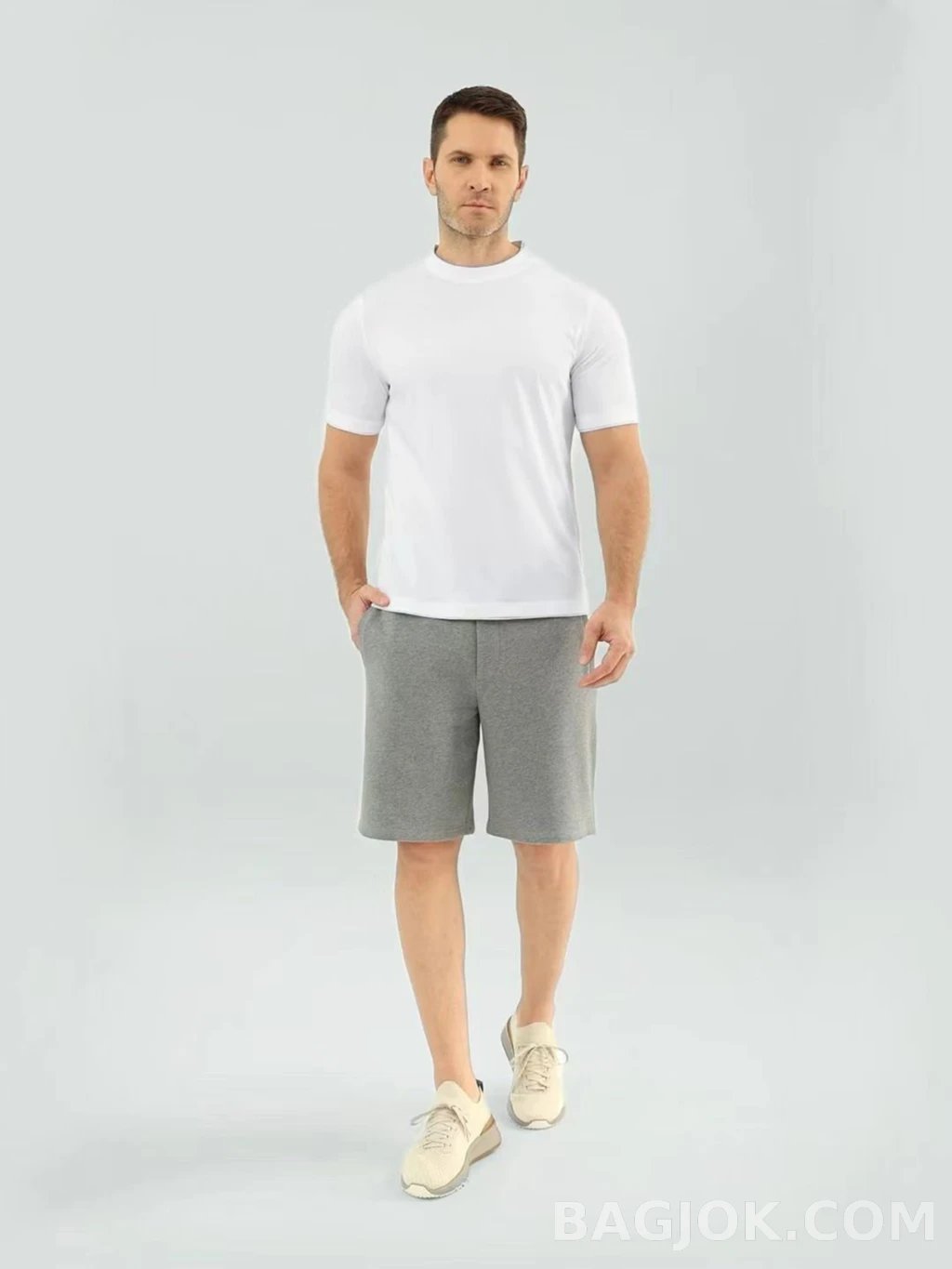 브루넬로 쿠치넬리 Brunello Cucinelli 코튼 크루넥 티셔츠 상세 이미지