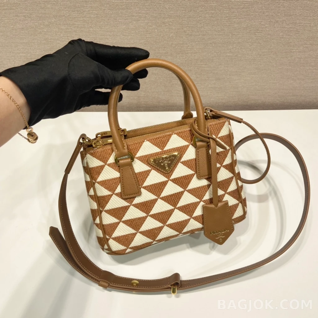 프라다 Prada 자수 패브릭 미니 갤러리아 백 사피아노 상세 이미지