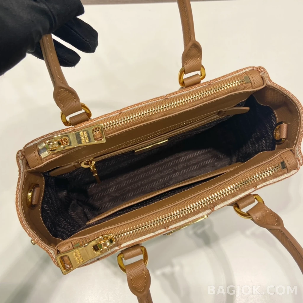 프라다 Prada 자수 패브릭 미니 갤러리아 백 사피아노 상세 이미지